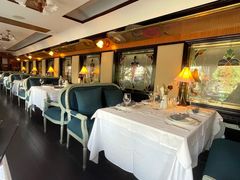 -火车头法国西餐厅