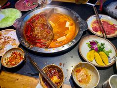 -大龙燚火锅(五一广场店)