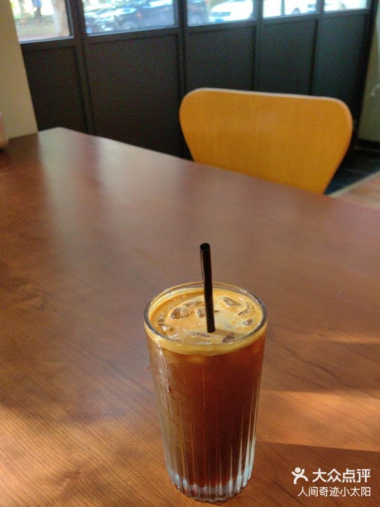 好喝的爆浆芝士美式咖啡