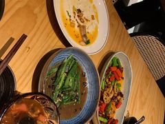 -十三式重庆江湖菜(金茂览秀城店)