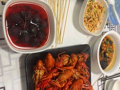 -靓虾二哥长沙地标小龙虾(五一广场店)