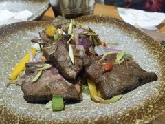 蜜汁香矛牛仔骨-more than meow吴止猫主题餐厅(承德 中船汇店)