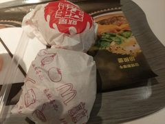 -麦当劳(南京路2店)