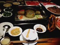 -海底捞火锅(杭州庆春路夜宵主题店)