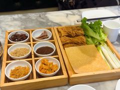 -城南往事·鲁菜·烤鸭(世茂宽厚里·大明湖店)