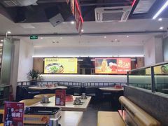 大堂-令狐冲烤鱼·烧菜馆(达明店)