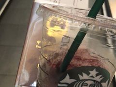 -星巴克(浦东机场T2到达店)
