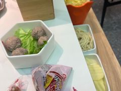 -浪里寻·臻牛养生牛肉火锅(方圆荟店)