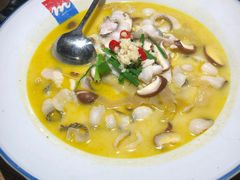 QQ酸汤鱼-蜜桃餐厅·江浙融合菜(荟聚购物中心店)