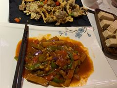 -西域阿里马新疆菜·清真(桂花路店)