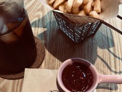 -ZING COFFEE 镜咖啡