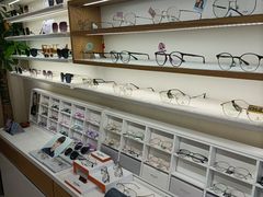 -视野联行眼镜·蔡司·控优点授权(长白万象汇店)