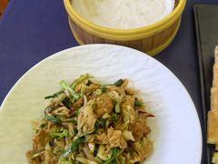 -伊带伊路新疆美食府(呼家楼店)
