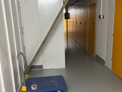-安东易迷你仓自助寄存仓库(淞虹路店)