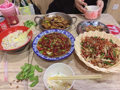 -江城燕子大排档(江汉路步行街店)