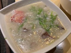 -余欢领鲜火锅(新街口店)