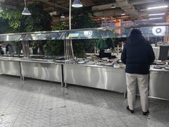 -红栌温泉山庄生态美食餐厅