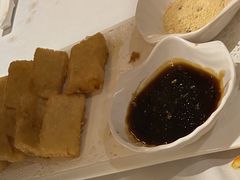 -尘香•传统川菜(创汇首座店)
