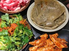 -四小区火锅·巷子里的重庆火锅(花照壁店)