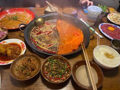 -萍姐火锅·公路夜市(武汉首店)