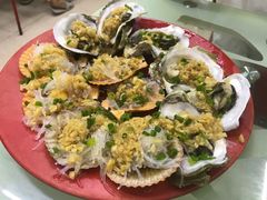 -小辣妹川味海鲜加工店(第一市场椰风巷店)
