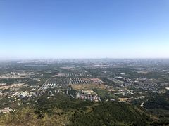 -鬼笑石后山停车场