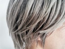 -梳蕾娜 HAIR SALON