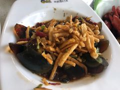 -张大师鸭爪爪特色干锅(南湖店)