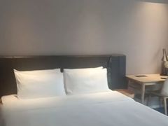 -汉庭优佳(成都一品天下蜀汉路东地铁站店)