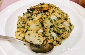 Wild Shepherd's Purse Stir-Fried Rice Cake