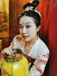 -汉仪华裳汉服馆(打浦桥店)