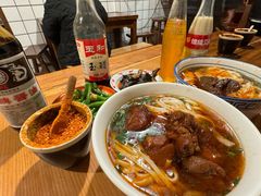 -矮子粉店1985·长沙米粉(湘春路店)
