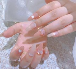 -IDO美甲美睫