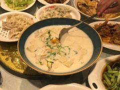 -添福来墨鱼饺子 · 海鲜东北菜(泡崖店)
