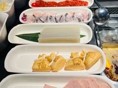-海底捞火锅智慧餐厅(中骏世界城店)