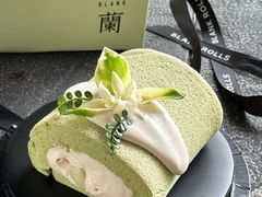-白蘭BLANK(杭州湖滨银泰in77C区店)