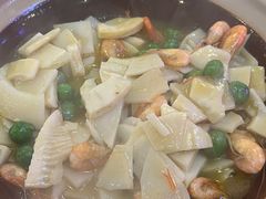 -霄汉牛三鲜湖北砂锅菜(万松园2店)