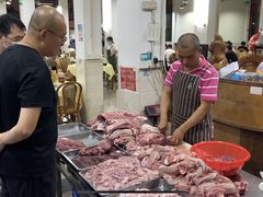 -标记美食新鲜猪杂(兴南大道店)