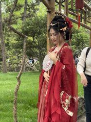 -一揽芳华汉服旗袍体验馆(拙政园店)
