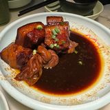 饭也比较下饭萝卜条啊什么的，那个套餐性价比很高的