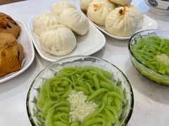 -李与白包子铺(桐梓林店)