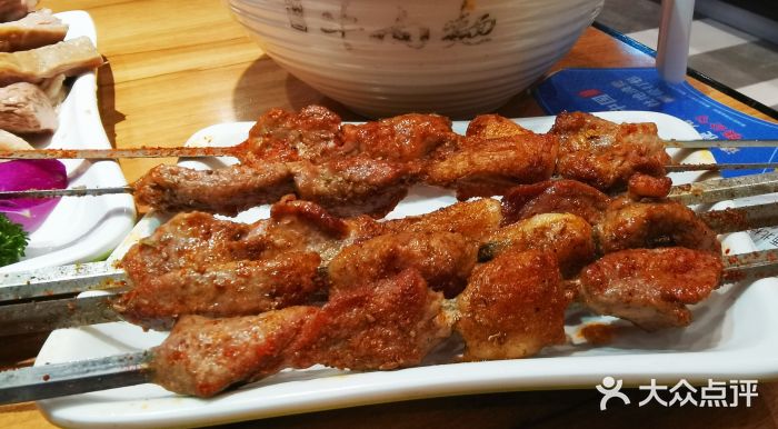 品回味清真西北楼(宁波首店)羊肉串图片
