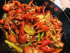 -沪小胖小龙虾(淮海中路旗舰店)