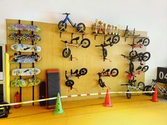 -BBR运动馆·跑酷障碍竞技·体适能·平衡车(琶洲店)