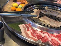 -哈哈碳都·牛肋条无限自助烤肉(台江万达店)