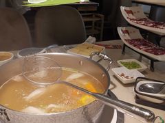 -左庭右院鲜牛肉火锅(浦江欢乐颂店)