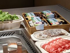 -海底捞火锅(新松江路店)