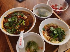 -万县面馆(高笋塘店)