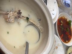 -天乐农家鱼头王(天目湖店)