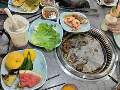 -金滏山·烤肉海鲜火锅自助(襄阳万达店)